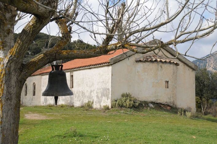 Ι.Ν. Αγίου Ανδρέα Λεοντίου ("Πάτημα" του Αγίου Αποστόλου)