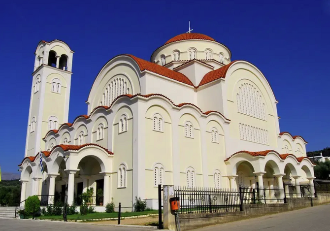 Ι.Ν. Αγίου Βασιλείου Βραχνεΐκων