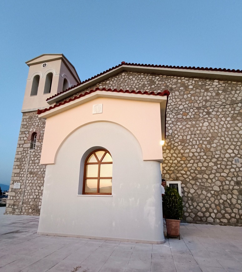 Ι.Ν. Αγίου Ανδρέα Αραχωβιτίκων
