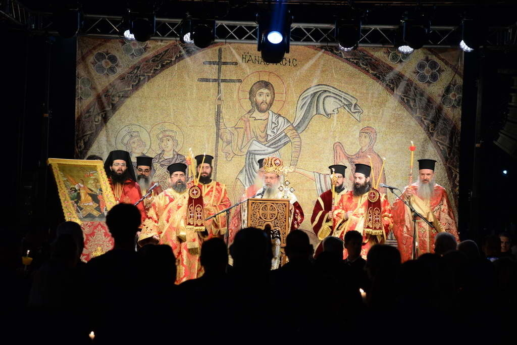 Ὁ Ἀναστάσιμος ἀσπασμὸς ἀπὸ τὴν Ἀποστολικὴ πόλη τῶν Πατρῶν