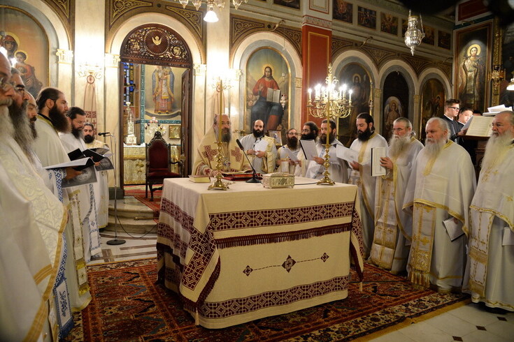 ΙΕΡΟΣ ΜΗΤΡΟΠΟΛΙΤΙΚΟΣ ΝΑΟΣ ΕΥΑΓΓΕΛΙΣΤΡΙΑΣ ΠΑΤΡΩΝ ΘΕΙΑ ΛΕΙΤΟΥΡΓΙΑ ΑΠΟΣΤΟΛΟΥ ΙΑΚΩΒΟΥ ΑΔΕΛΦΟΘΕΟΥ