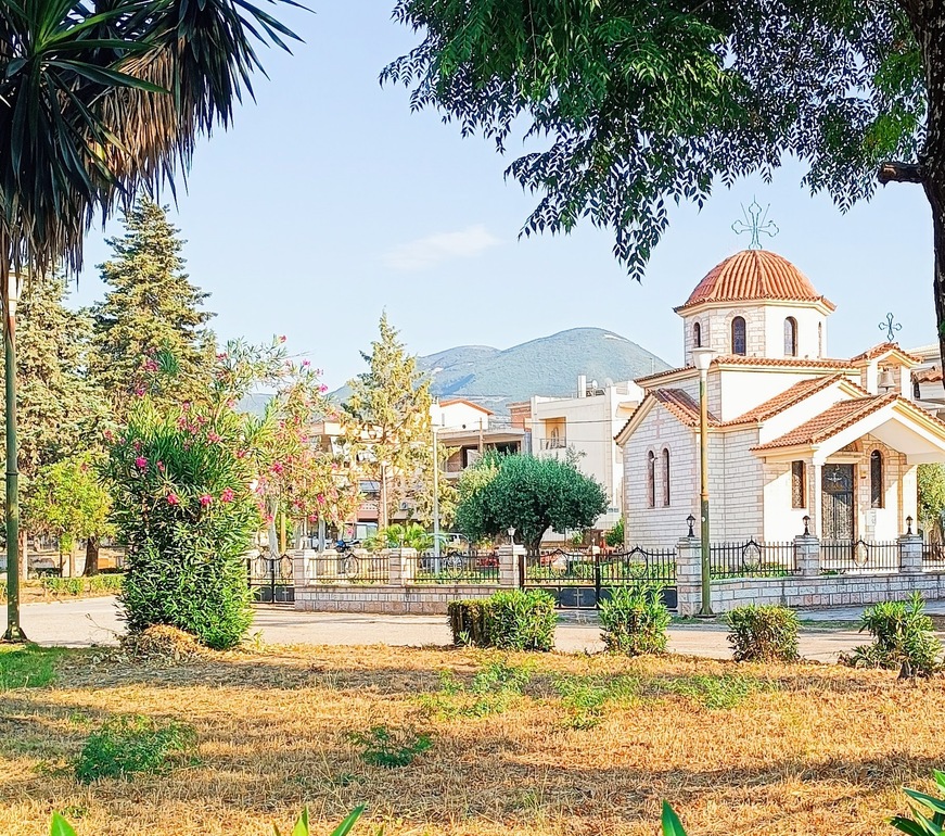 Ι.Ν. Τριών Ιεραρχών Πανεπιστημίου Πελοποννήσου
