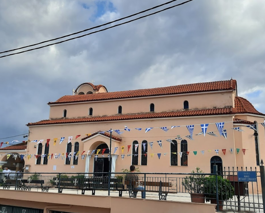 Ι.Ν. Μεταμορφώσεως Σωτήρος Γλαύκου