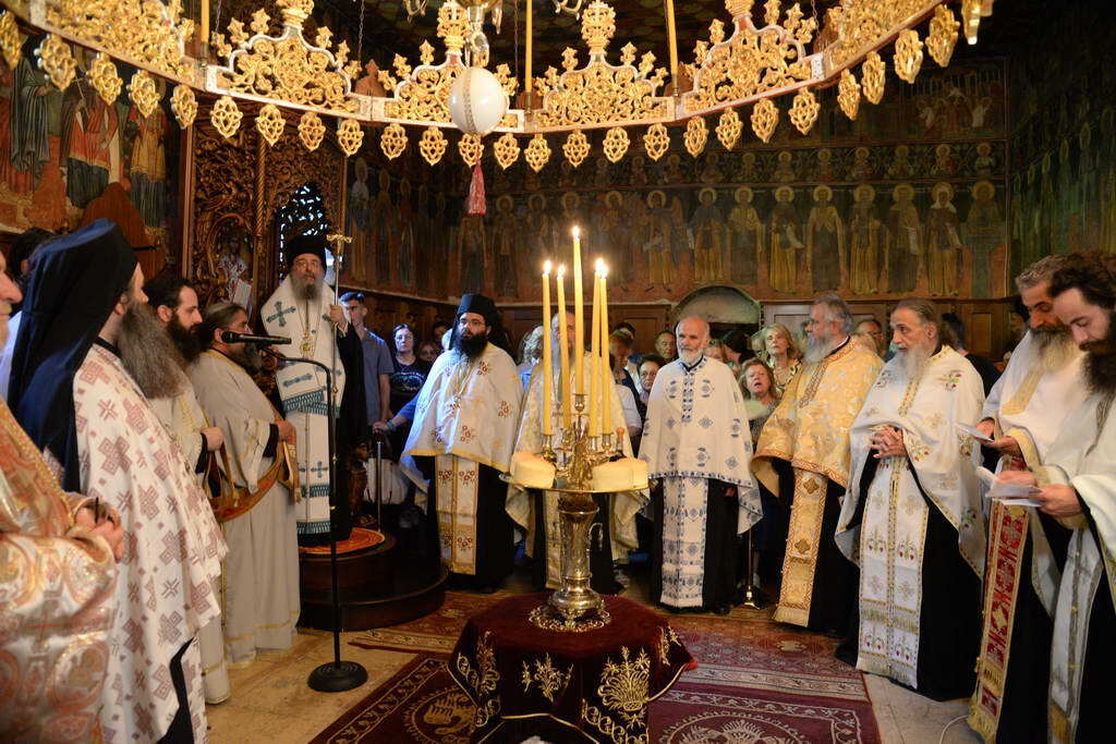 Κουρὰ Μοναχοῦ καὶ χειροτονία Διακόνου στὴν Ἱερὰ Μητρόπολη Πατρῶν